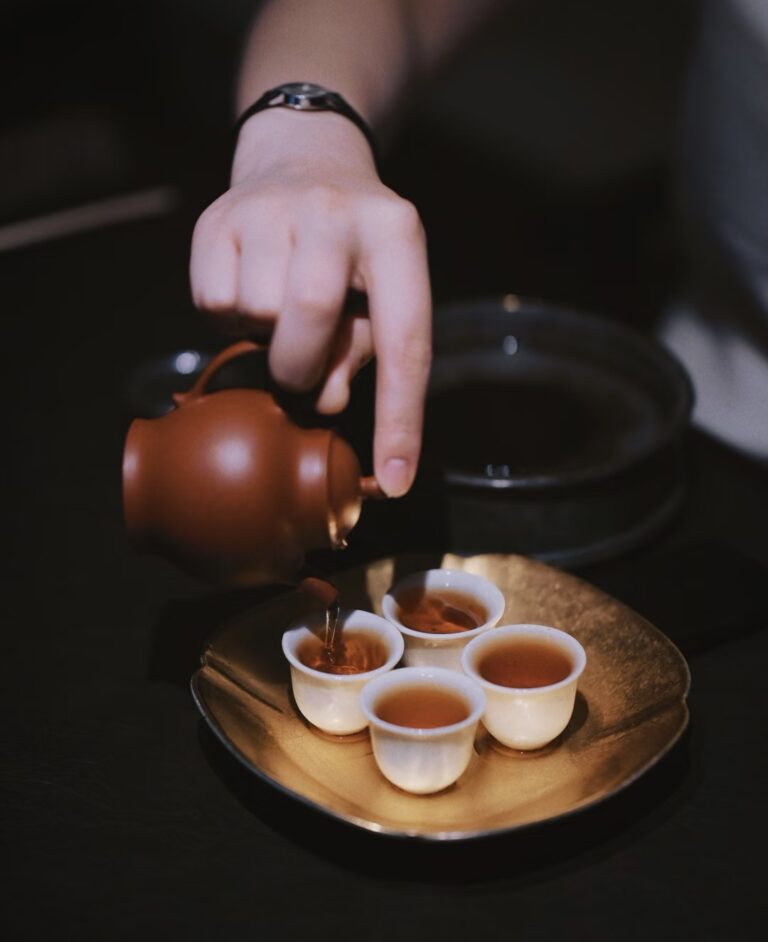 Drinking tea every day can slow down aging