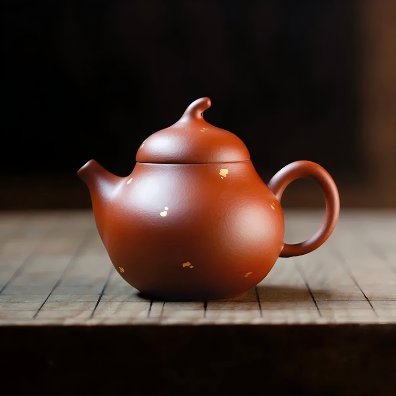 Gold-Flecked Xiao Qie Gua Yixing Teapot