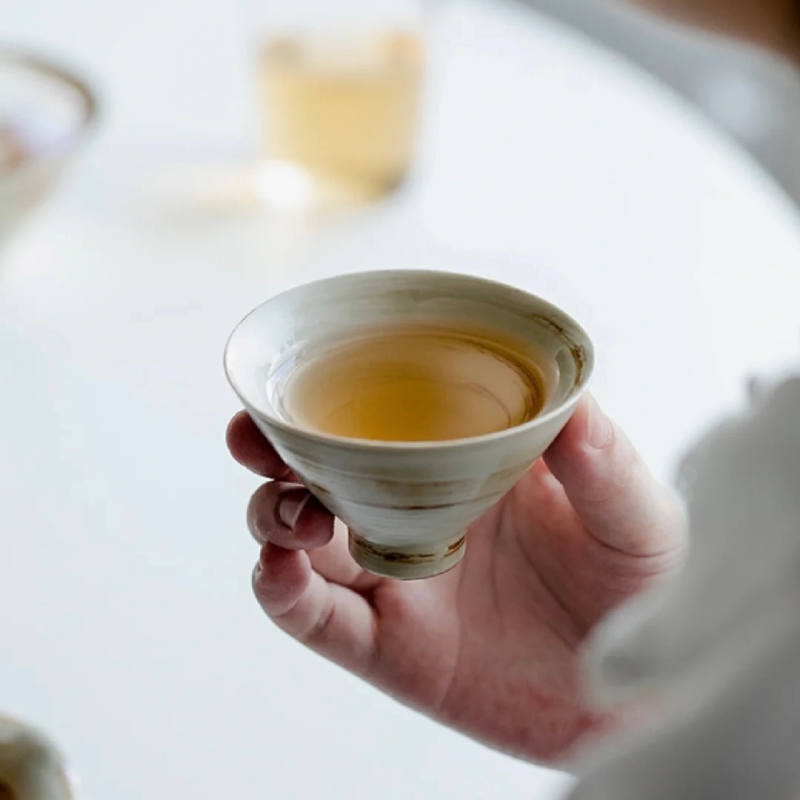 Jiaotai Pattern Douli Tea Cup