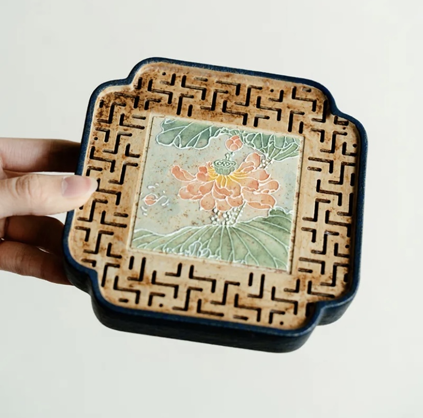 Qinghua Huoshi Red Hand-Painted Lotus Tea Tray-4