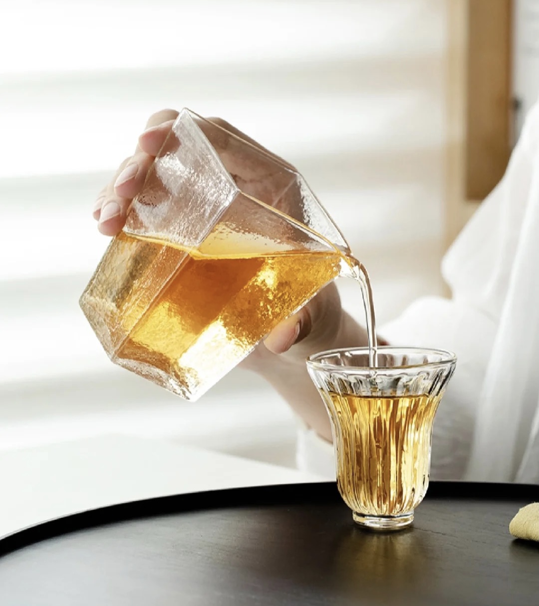 Square Hammered Glass Gong Dao Bei - Tea Pitche-2