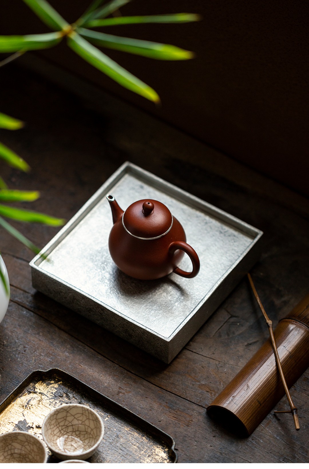Handcrafted-Yixing-Zisha-Clay-Teapot-with-Sterling-Silver-Trim