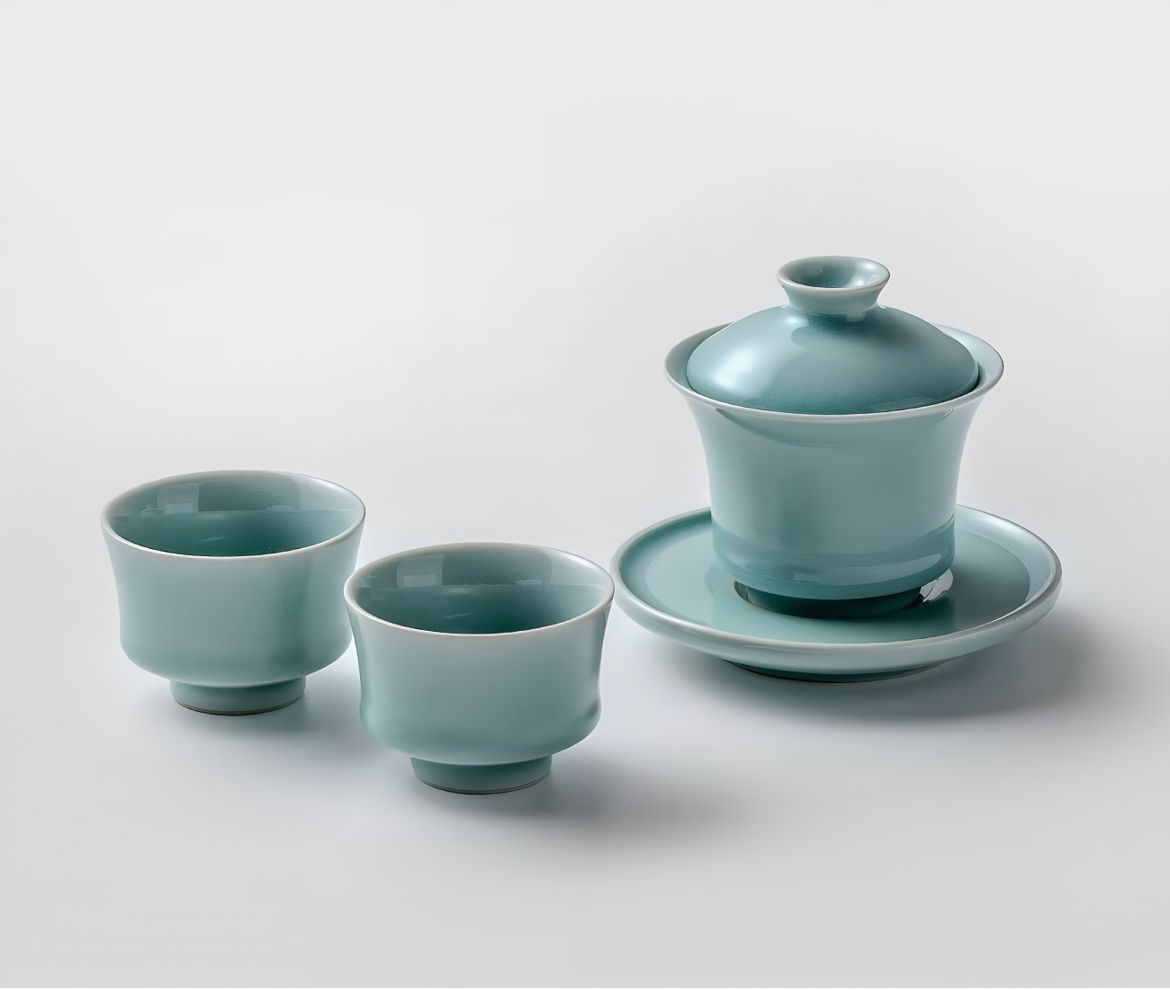 1 Powder blue San Cai gaiwan tea set with horseshoe cup and saucer - FONG'S TEA