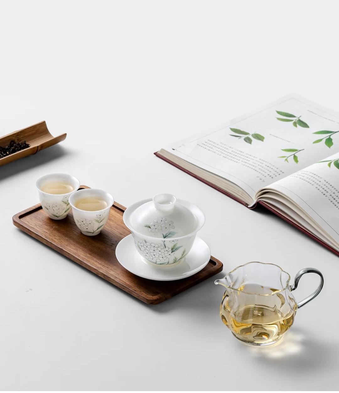 Hydrangea Ice-Jade Porcelain Gaiwan4