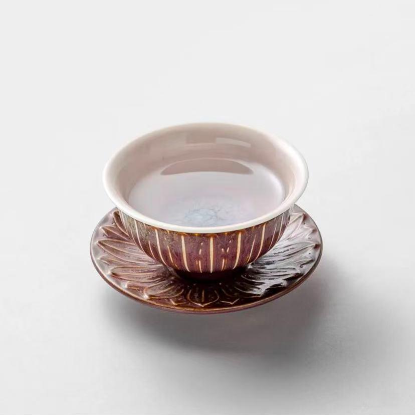 “Gong” Handcrafted Petal Relief Tea Cup with Saucer - Chinese Tea Set4 “Gong” Handcrafted Petal Relief Tea Cup with Saucer - Chinese Tea Set4
